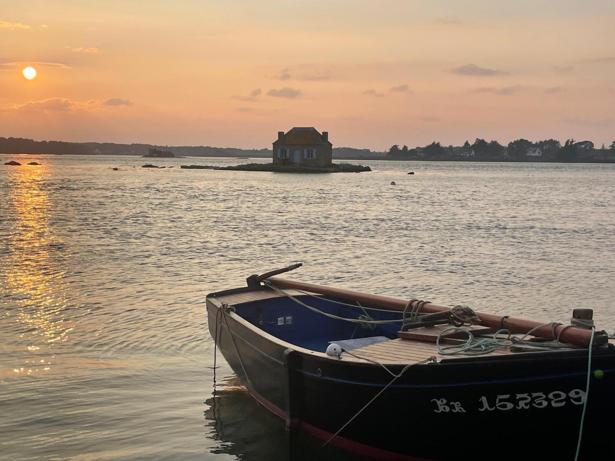 Gites D Izel N1 Entre Terre Et Mer Pres D'Un Golf Ploemel Bagian luar foto